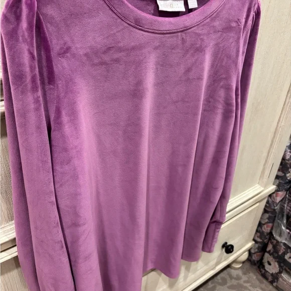 Belle by Kim Gravel Velour Top Large - Picture 5 of 11